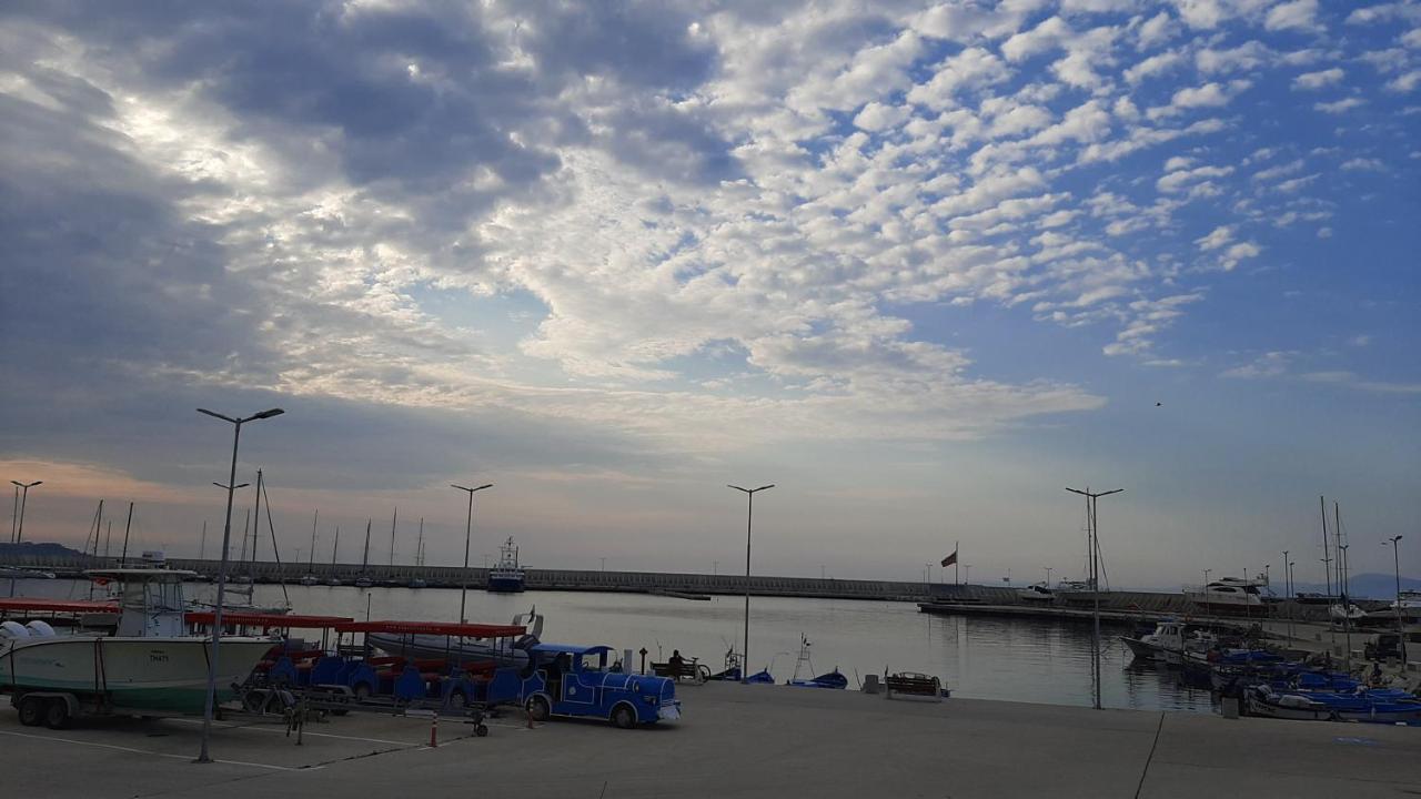 Апартамент Декор Burgas Luaran gambar